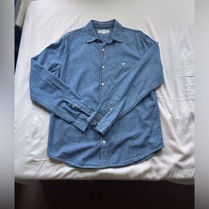 Mens used good condition classic cotton chambray workshirt size medium